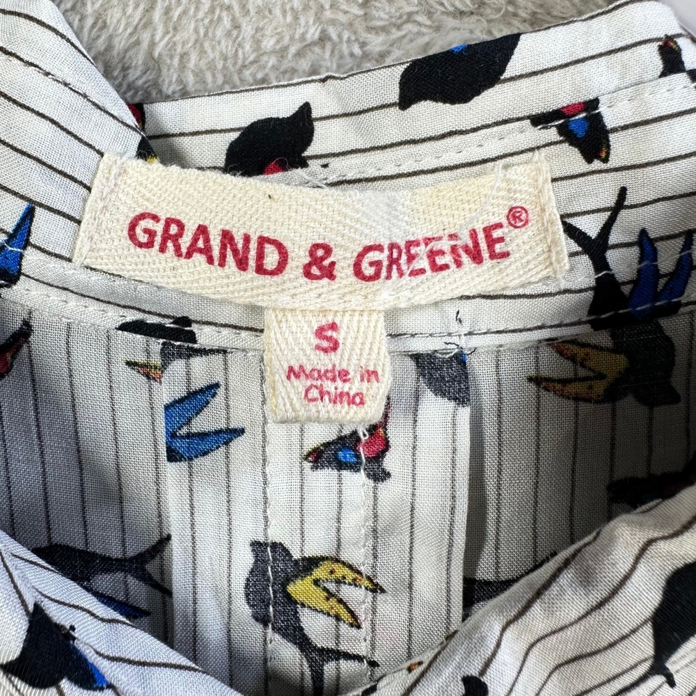 Grand & Greene Women's S Bird Print Pinstripe Button Down Shirt Roll Tab Rayon - Picture 2 of 8